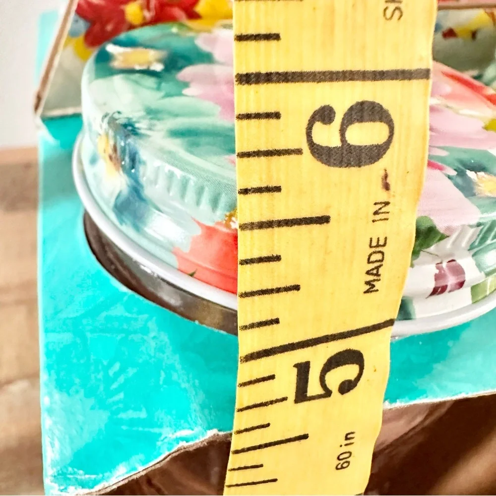 The Pioneer Woman Floral Mason Jar Glasses with Lids & Straws Sunny Days Pattern